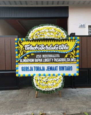Papan Bunga Duka di Cikeusi